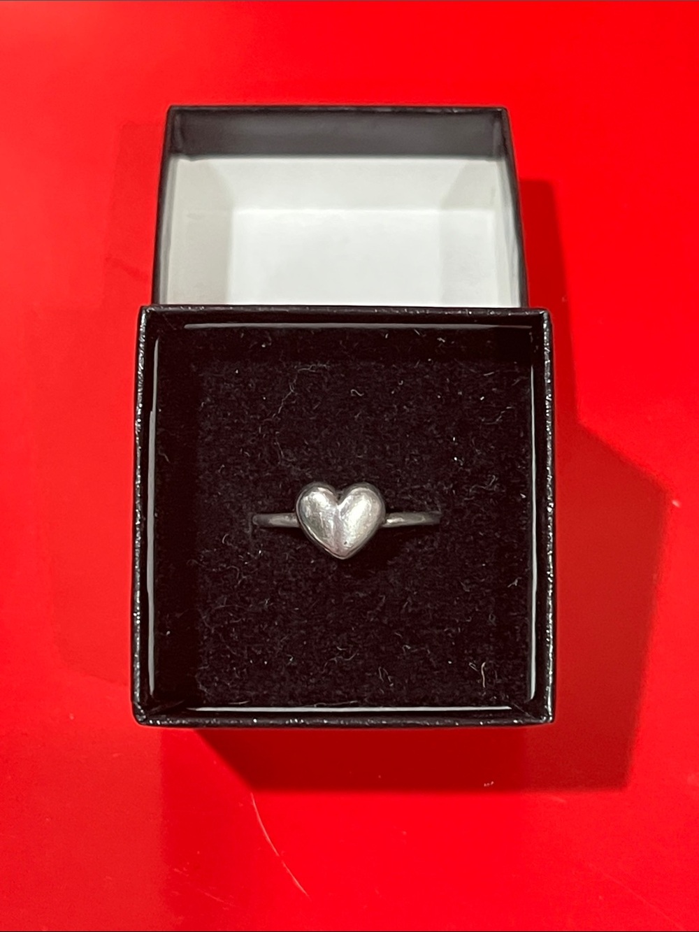 Vintage Tiffany & Co Puffy Heart Sterling Silver Ring Sz 6.5 - Picture 3 of 13